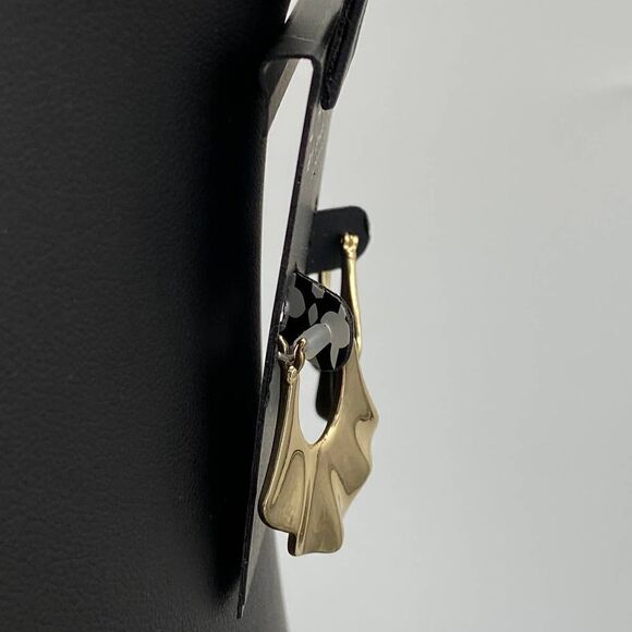 LAUNDRY Shelli Segal Earrings - Picture 2 of 5